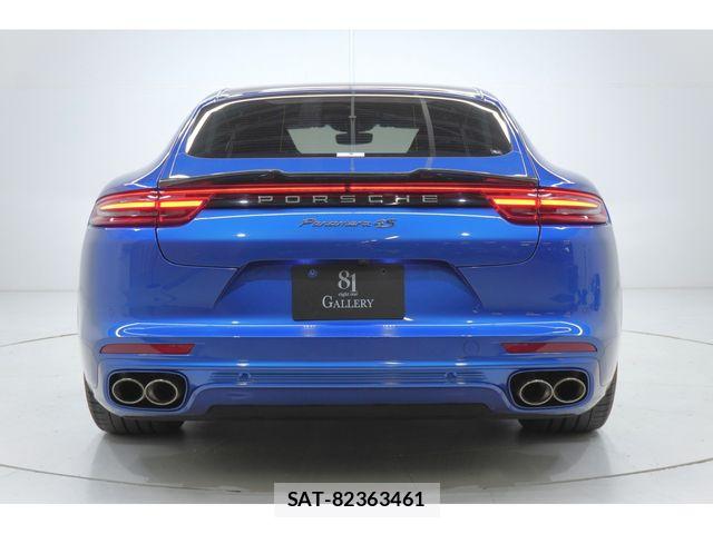 Porsche PANAMERA 2017-03 7878789-5