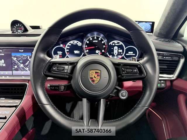 Porsche PANAMERA 2022-06 7878788-12