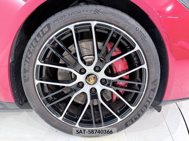 Porsche PANAMERA 2022-06 7878788-20