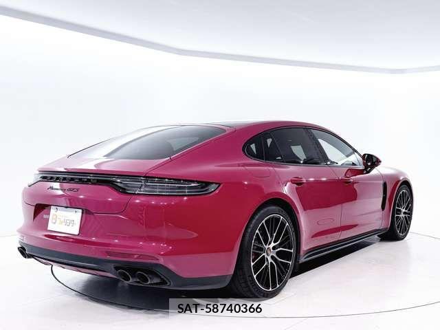 Porsche PANAMERA 2022-06 7878788-6