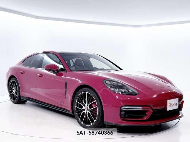 Porsche PANAMERA 2022-06 7878788-8