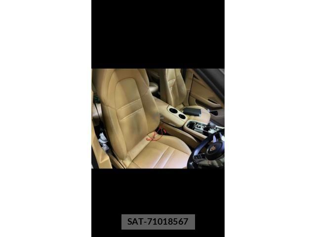 Porsche PANAMERA 2017-10 7963281-9