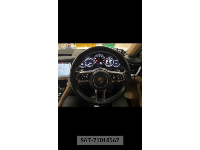 Porsche PANAMERA 2017-10 7963281-20