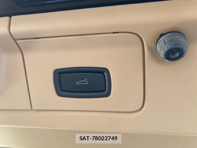 Porsche PANAMERA 2011-02 7980593-14