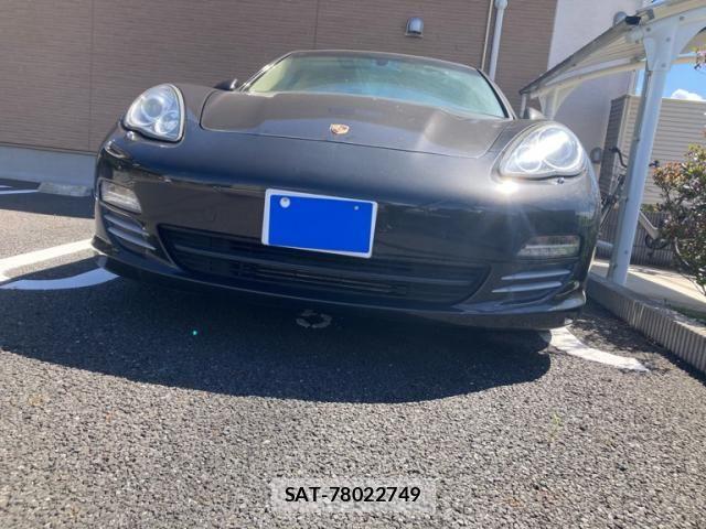 Porsche PANAMERA 2011-02 7980593-1