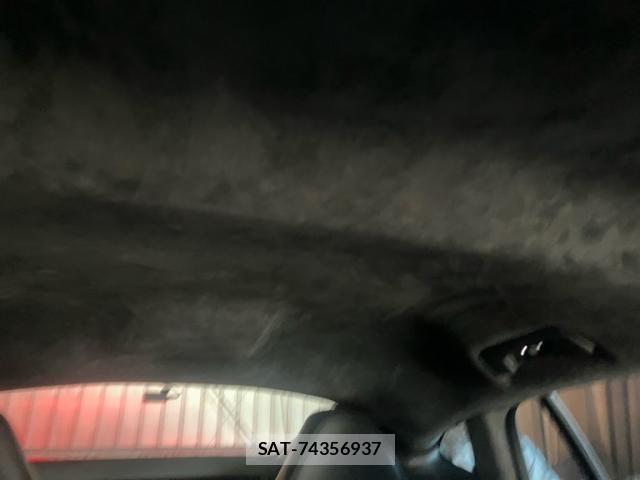 Porsche PANAMERA 2022-04 8101212-25