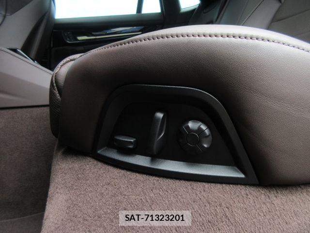 Porsche PANAMERA 2025-01 8101211-13