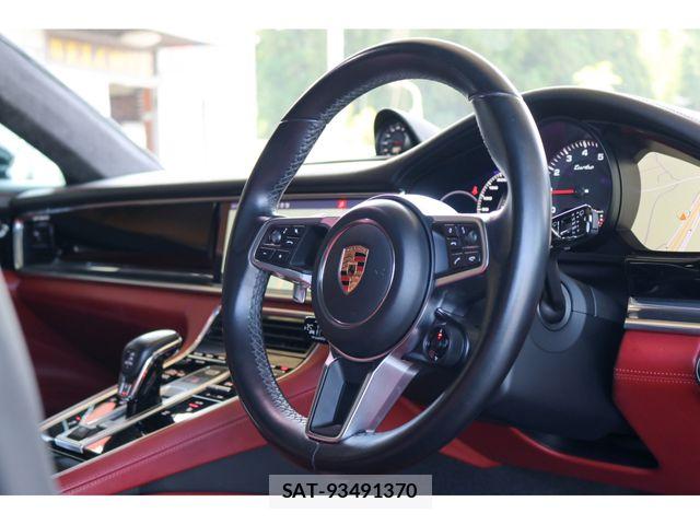 Porsche PANAMERA 2018-10 8131903-15