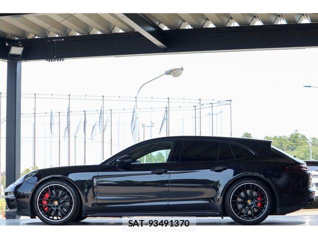 Porsche PANAMERA 2018-10 8131903-6