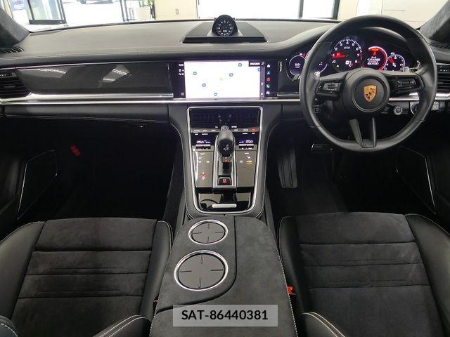 Porsche PANAMERA 2022-09 8159011-2