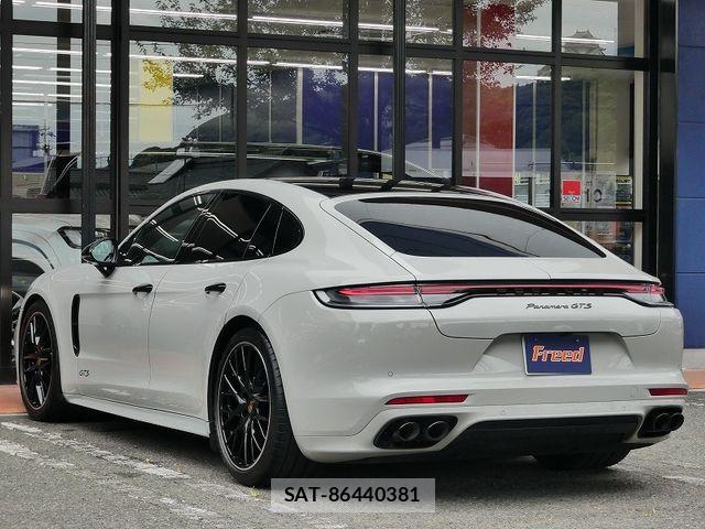 Porsche PANAMERA 2022-09 8159011-5