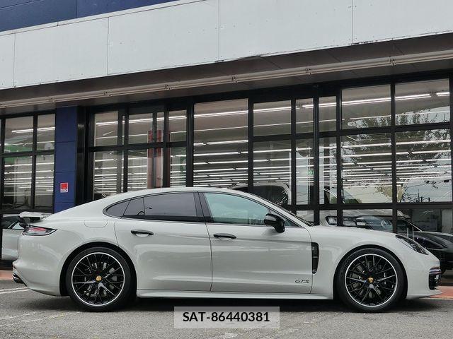 Porsche PANAMERA 2022-09 8159011-6