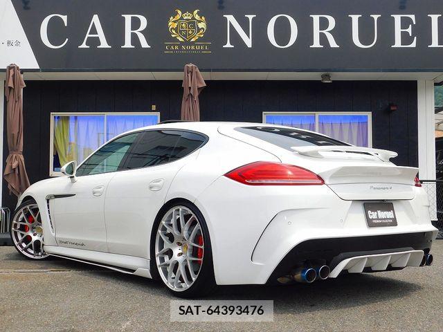 Porsche PANAMERA 2010-07 8209542-14