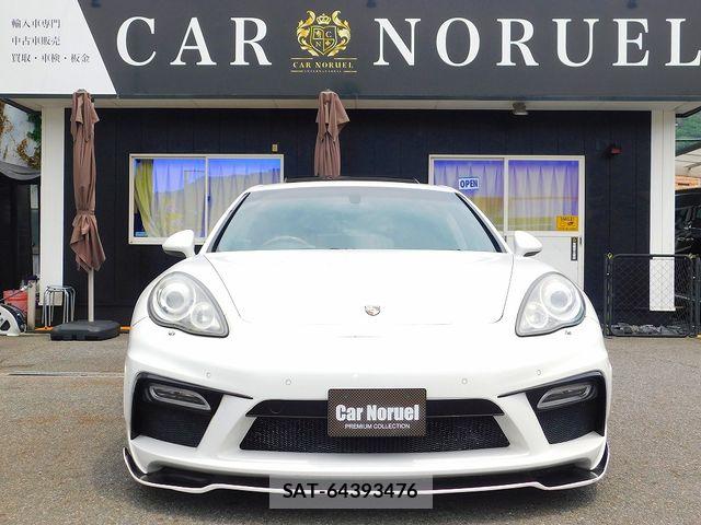 Porsche PANAMERA 2010-07 8209542-3