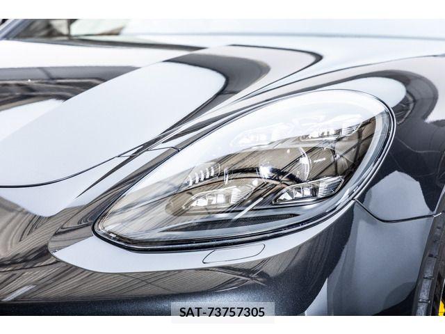 Porsche PANAMERA 2018-03 8231305-12