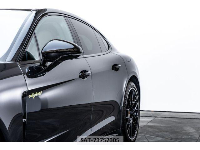 Porsche PANAMERA 2018-03 8231305-14