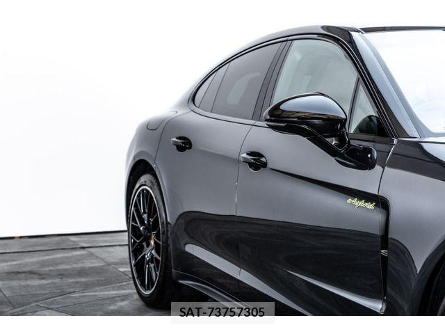 Porsche PANAMERA 2018-03 8231305-15