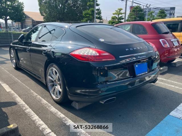 Porsche PANAMERA 2013-05 8231307-1