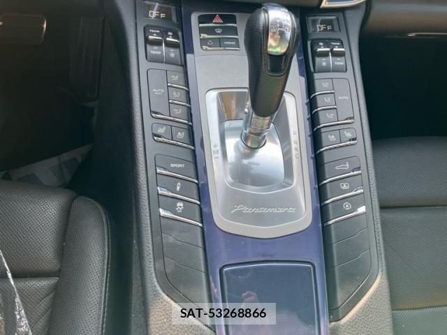 Porsche PANAMERA 2013-05 8231307-20