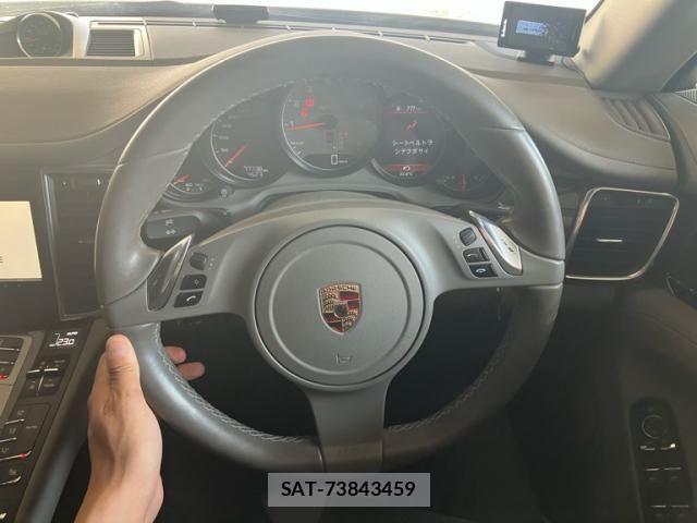 Porsche PANAMERA 2011-12 8231306-15