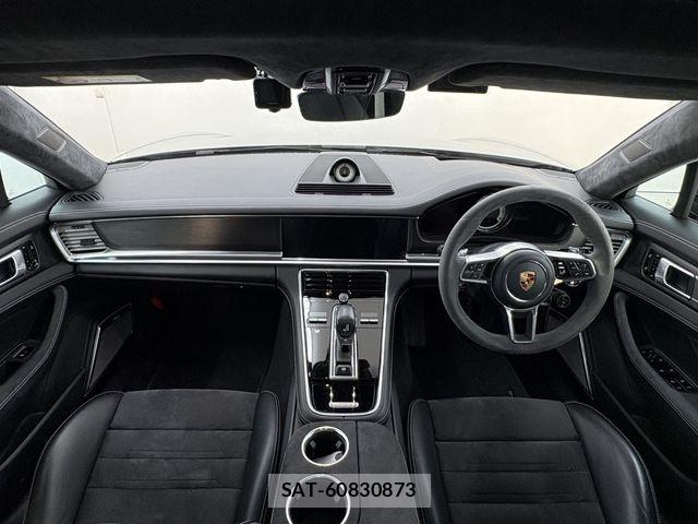 Porsche PANAMERA 2019-09 8372050-1