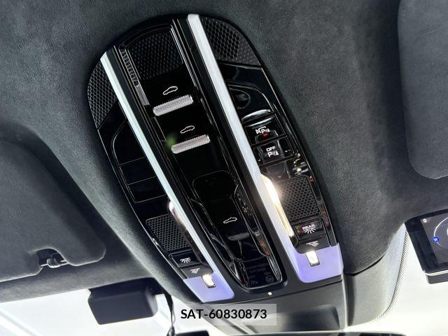 Porsche PANAMERA 2019-09 8372050-19