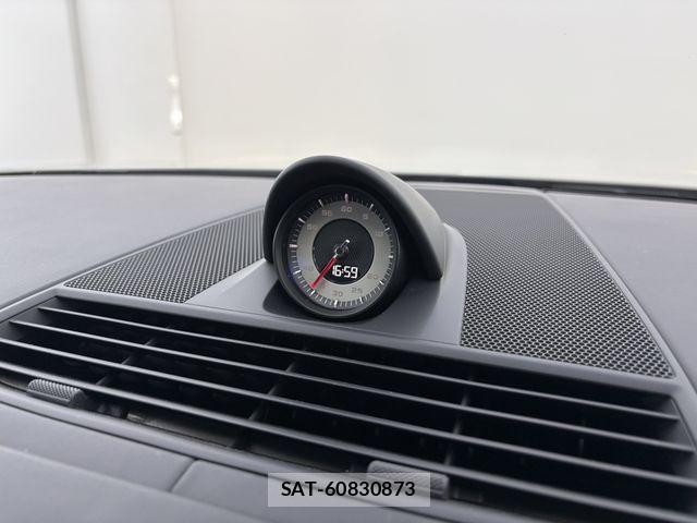 Porsche PANAMERA 2019-09 8372050-21