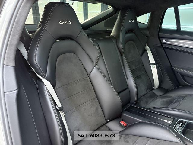 Porsche PANAMERA 2019-09 8372050-25