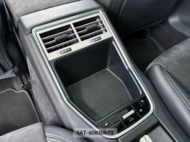 Porsche PANAMERA 2019-09 8372050-27