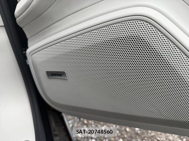 Porsche PANAMERA 2017-10 8414385-15
