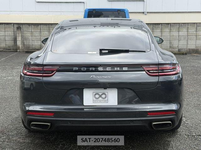 Porsche PANAMERA 2017-10 8414385-5