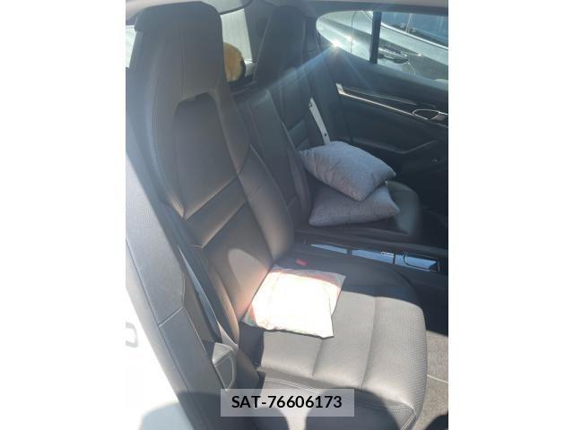 Porsche PANAMERA 2013-09 8438717-10