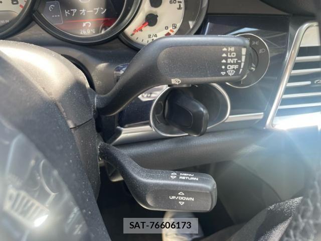Porsche PANAMERA 2013-09 8438717-14