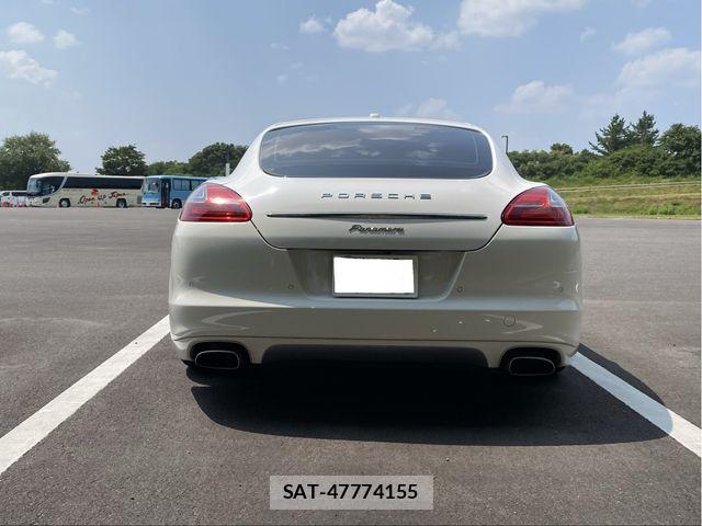 Porsche PANAMERA 2013-10 8485921-7
