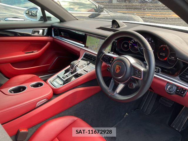 Porsche PANAMERA 2019-08 8526583-5