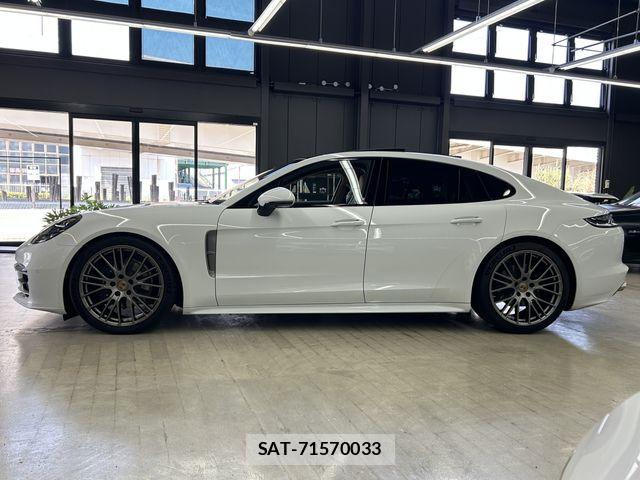 Porsche PANAMERA 2022-11 8628373-3
