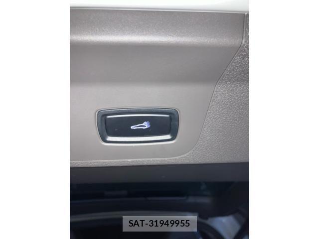 Porsche PANAMERA 2017-06 8686291-10