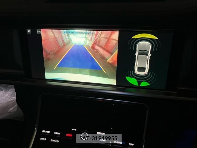Porsche PANAMERA 2017-06 8686291-22