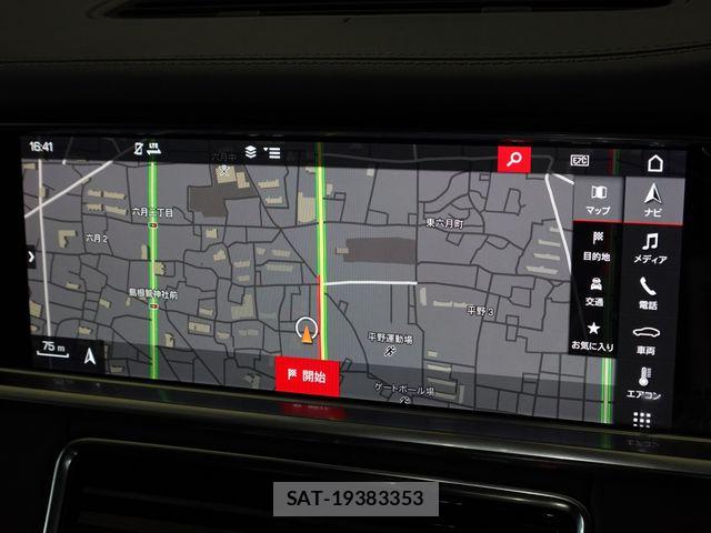 Porsche PANAMERA 2021-04 8686289-14