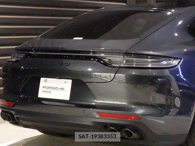Porsche PANAMERA 2021-04 8686289-27