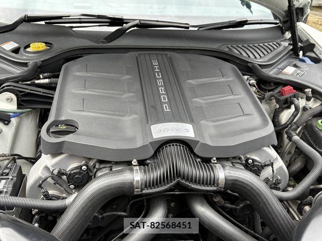 Porsche PANAMERA 2015-06 8745214-8