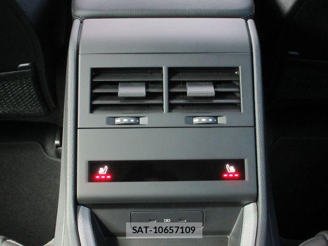Porsche PANAMERA 2026-03 8745212-17