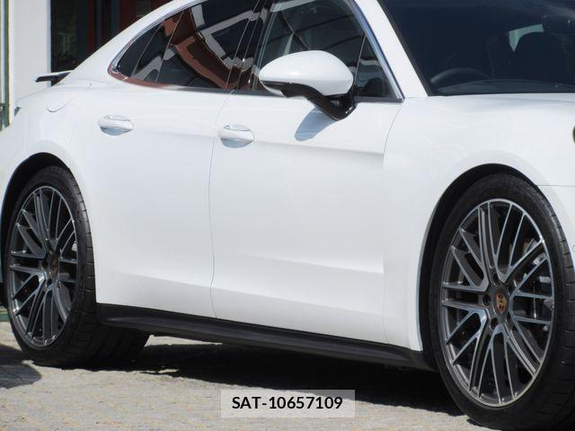 Porsche PANAMERA 2026-03 8745212-5