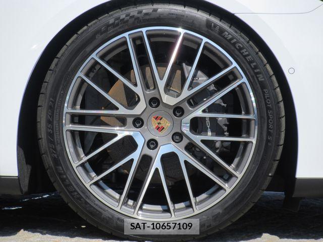 Porsche PANAMERA 2026-03 8745212-6