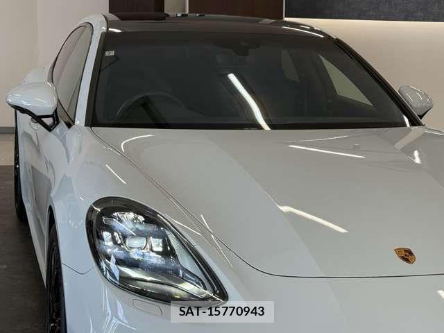 Porsche PANAMERA 2021-07 8871823-12