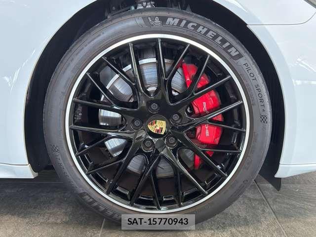 Porsche PANAMERA 2021-07 8871823-13