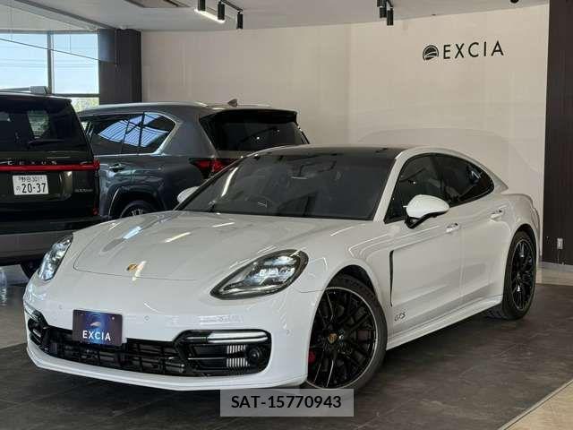 Porsche PANAMERA 2021-07 8871823-3