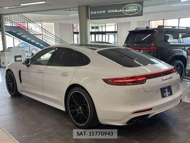 Porsche PANAMERA 2021-07 8871823-4