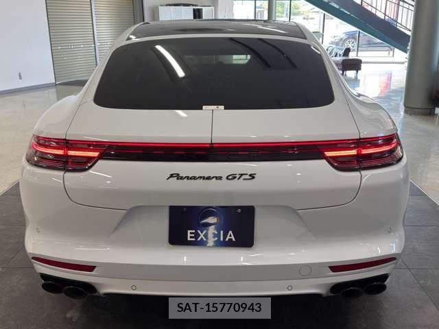 Porsche PANAMERA 2021-07 8871823-5