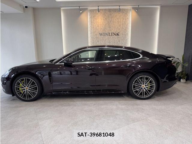 Porsche PANAMERA 2018-04 8881565-9